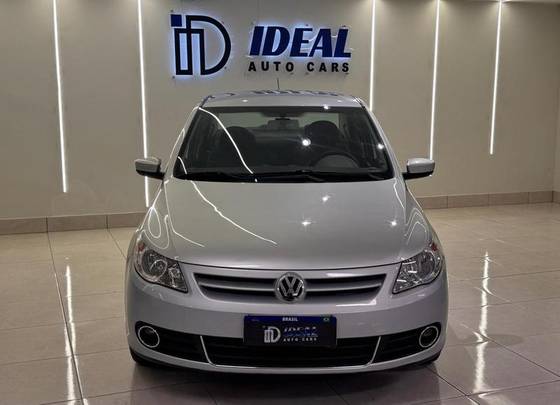 VOLKSWAGEN VOYAGE 1.6 MI COMFORTLINE 8V FLEX 4P MANUAL VOLKSWAGEN VOYAGE 1.6 MI COMFORTLINE 8V FLEX 4P MANUAL